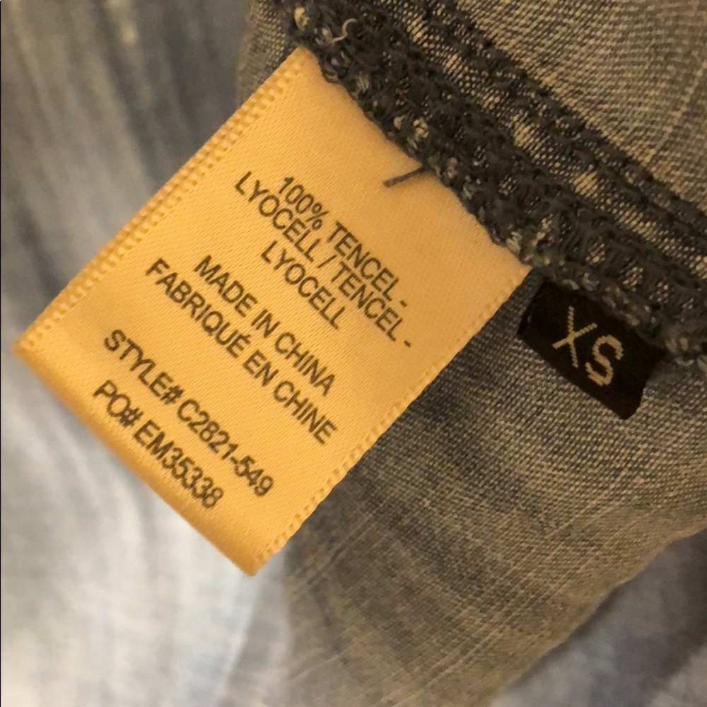 Cloth & Stone Chambray Denim Shirt XS - Picture 5 of 7